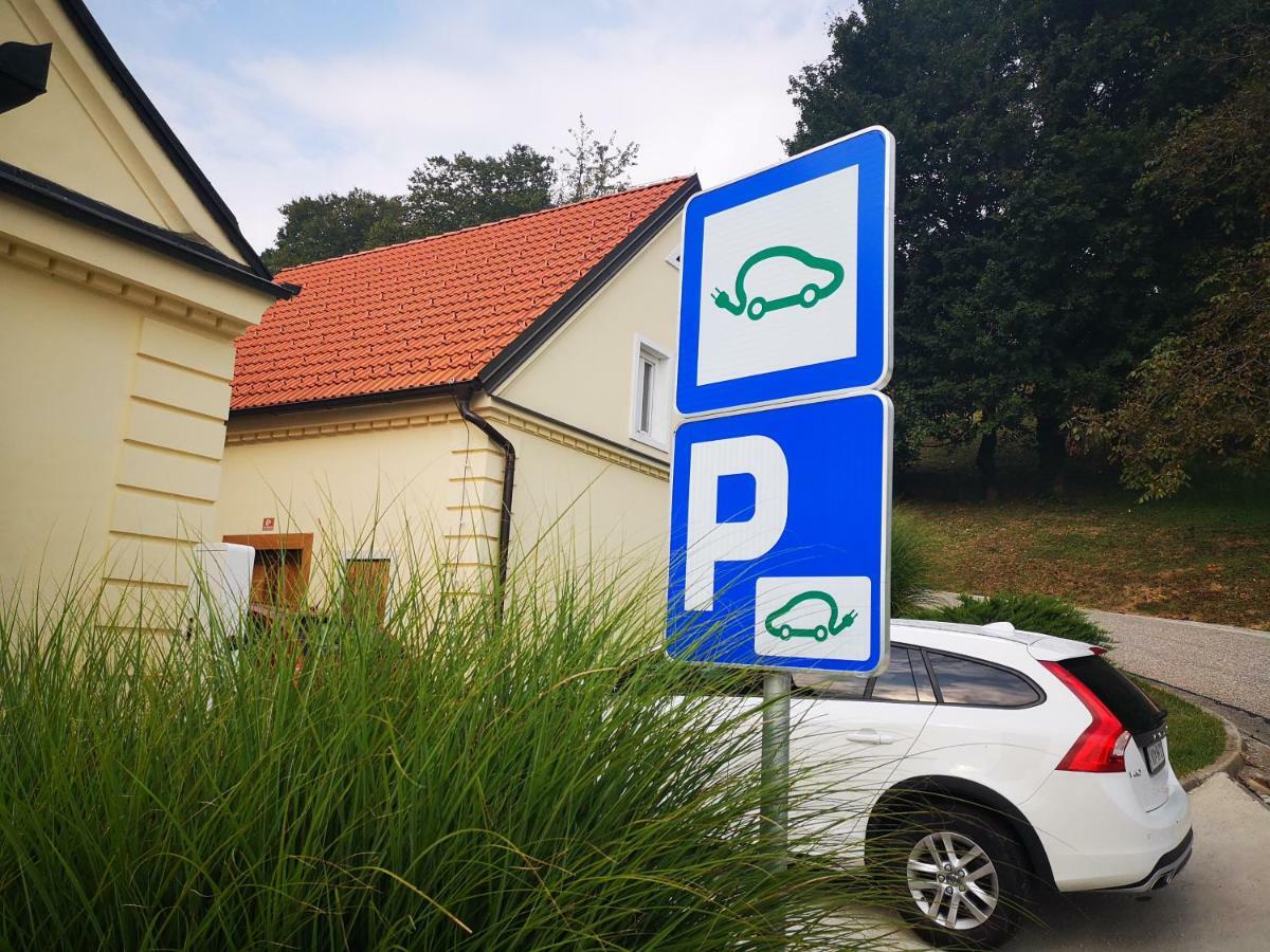 Villa Istenic Bizeljsko 외부 사진